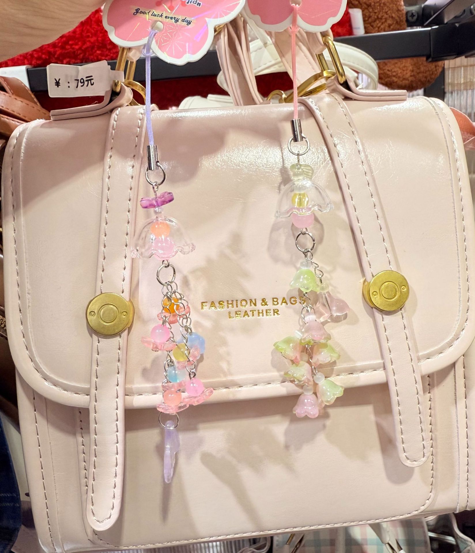Toptan 40 adet Charm Kolye Tel - Phone Accessories Wholesale incelemesi ve fiyatı